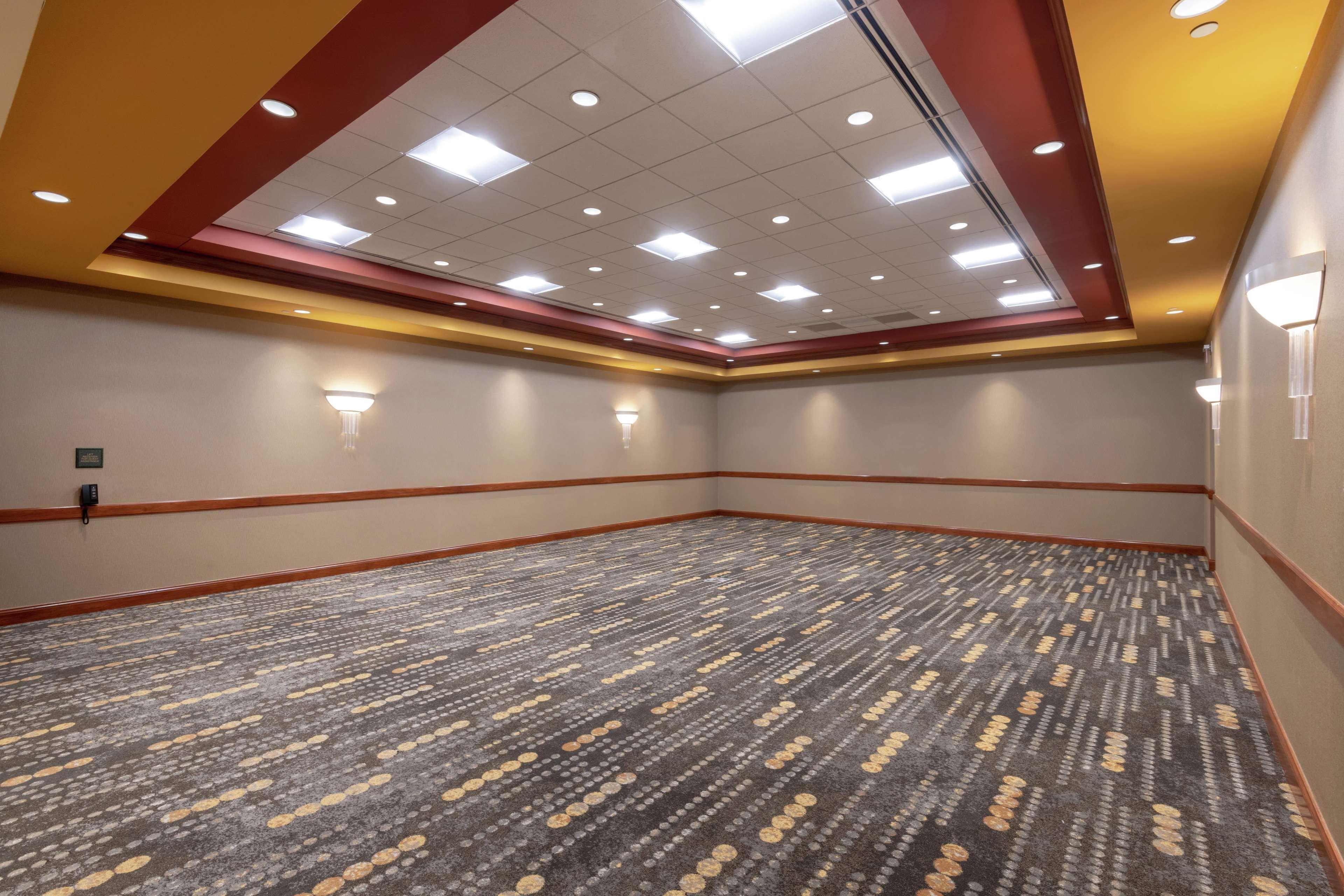西北阿肯色州希尔顿合博套房水疗酒店&会展中心 罗杰斯 外观 照片